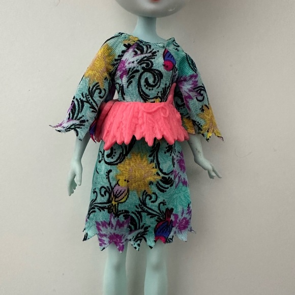 2015 Ever After High Doll Dragon Games Forest Pixies Featherly Doll - Picture 3 of 5